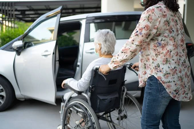 Wheelchair medical ride Naples patient